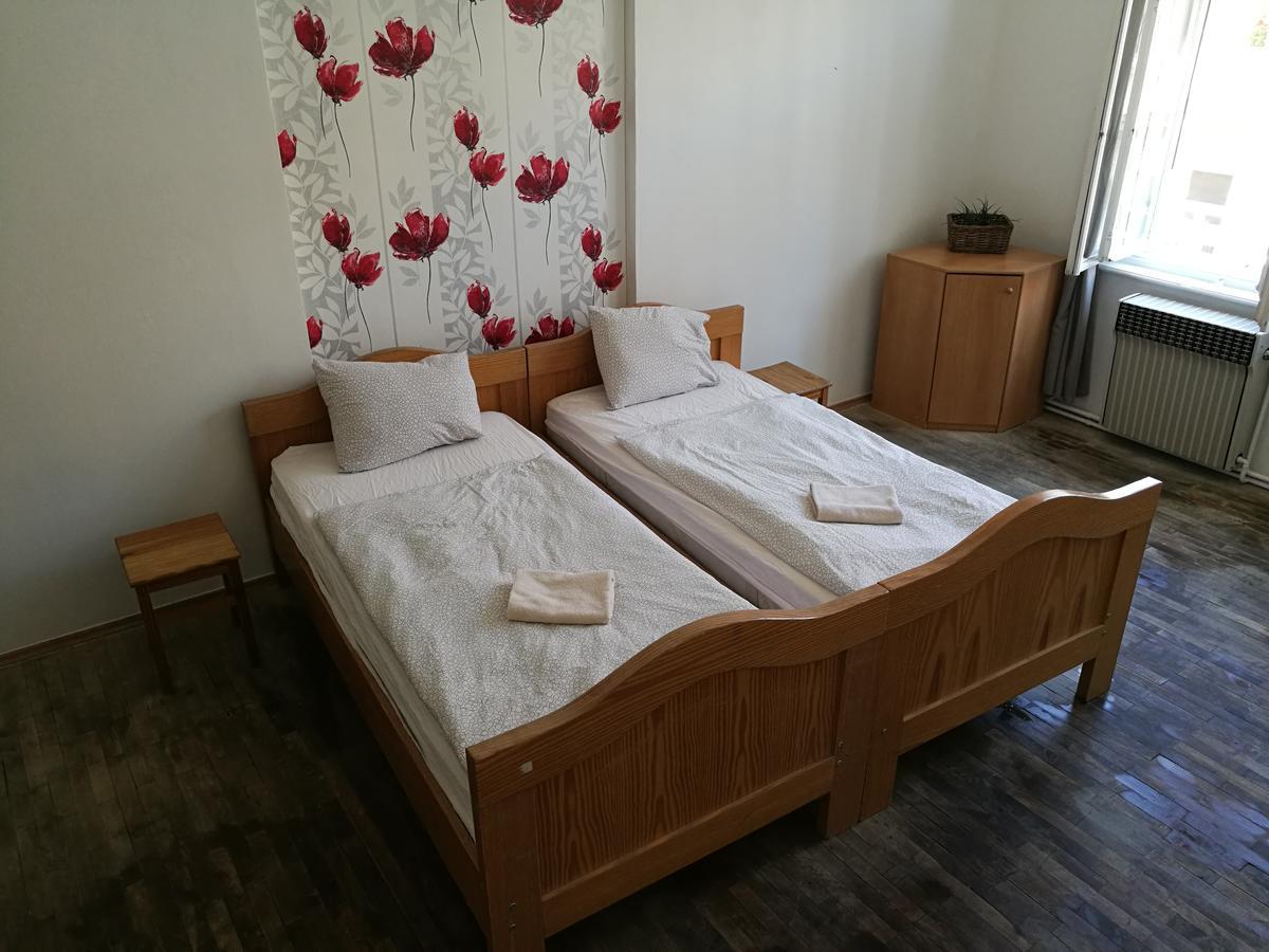 Hostel Chili Praga Zewnętrze zdjęcie