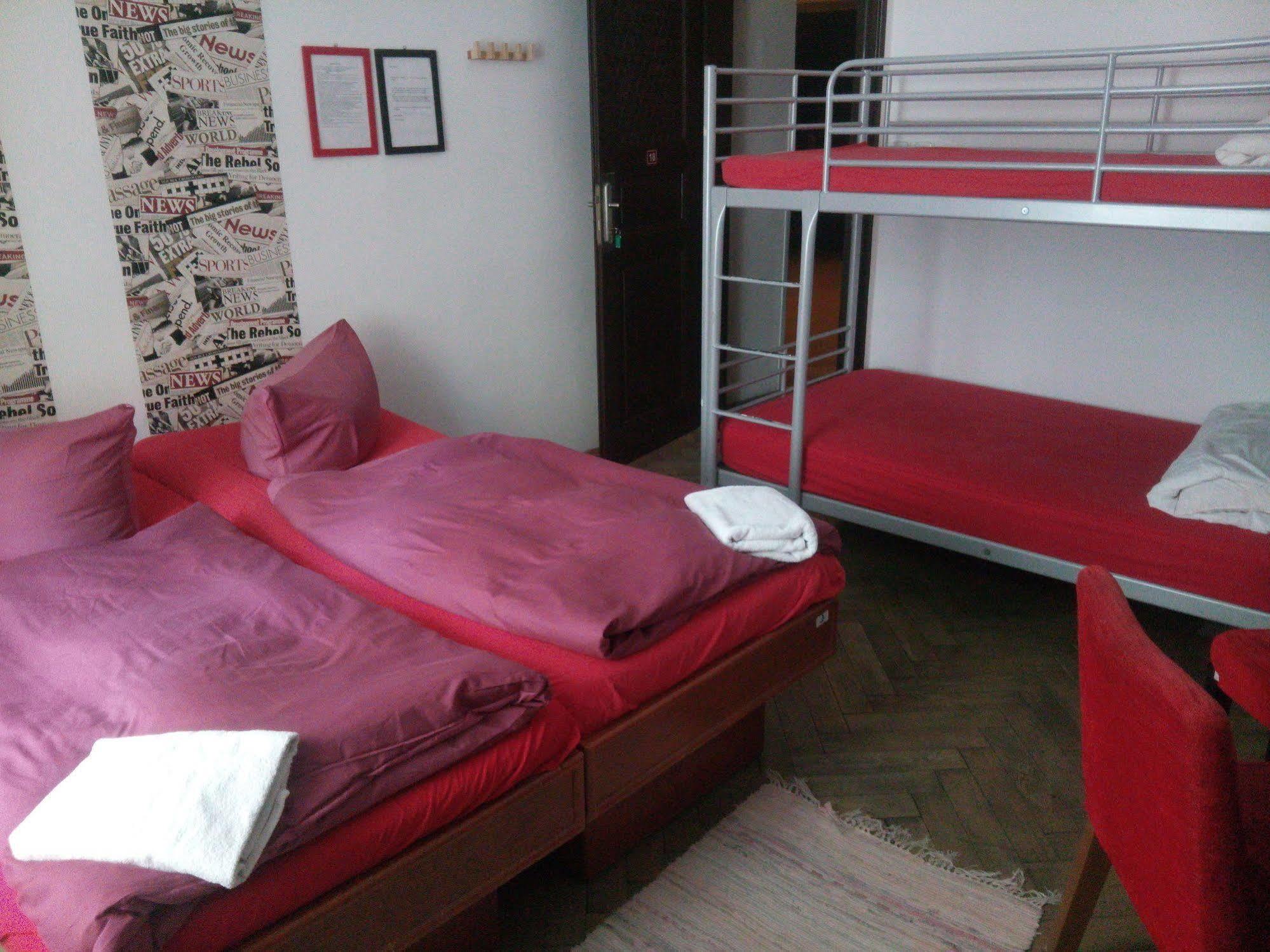 Hostel Chili Praga Zewnętrze zdjęcie
